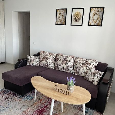 Elite Apartment 特尔戈维什泰 外观 照片