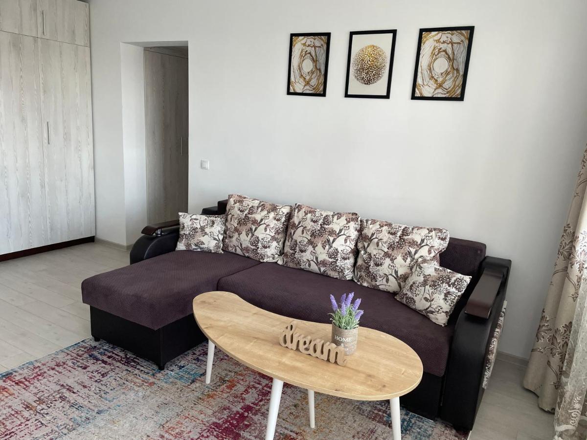 Elite Apartment 特尔戈维什泰 外观 照片