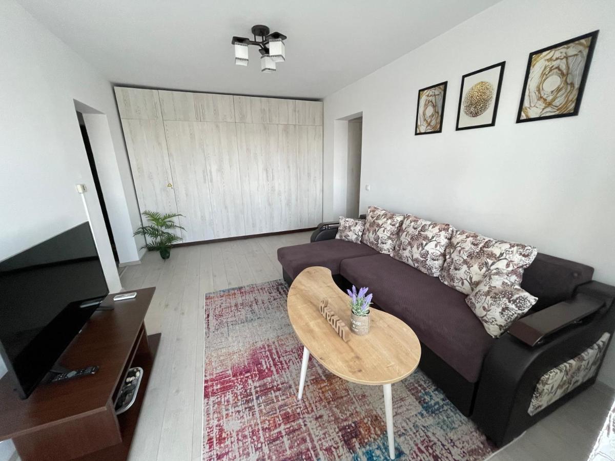 Elite Apartment 特尔戈维什泰 外观 照片